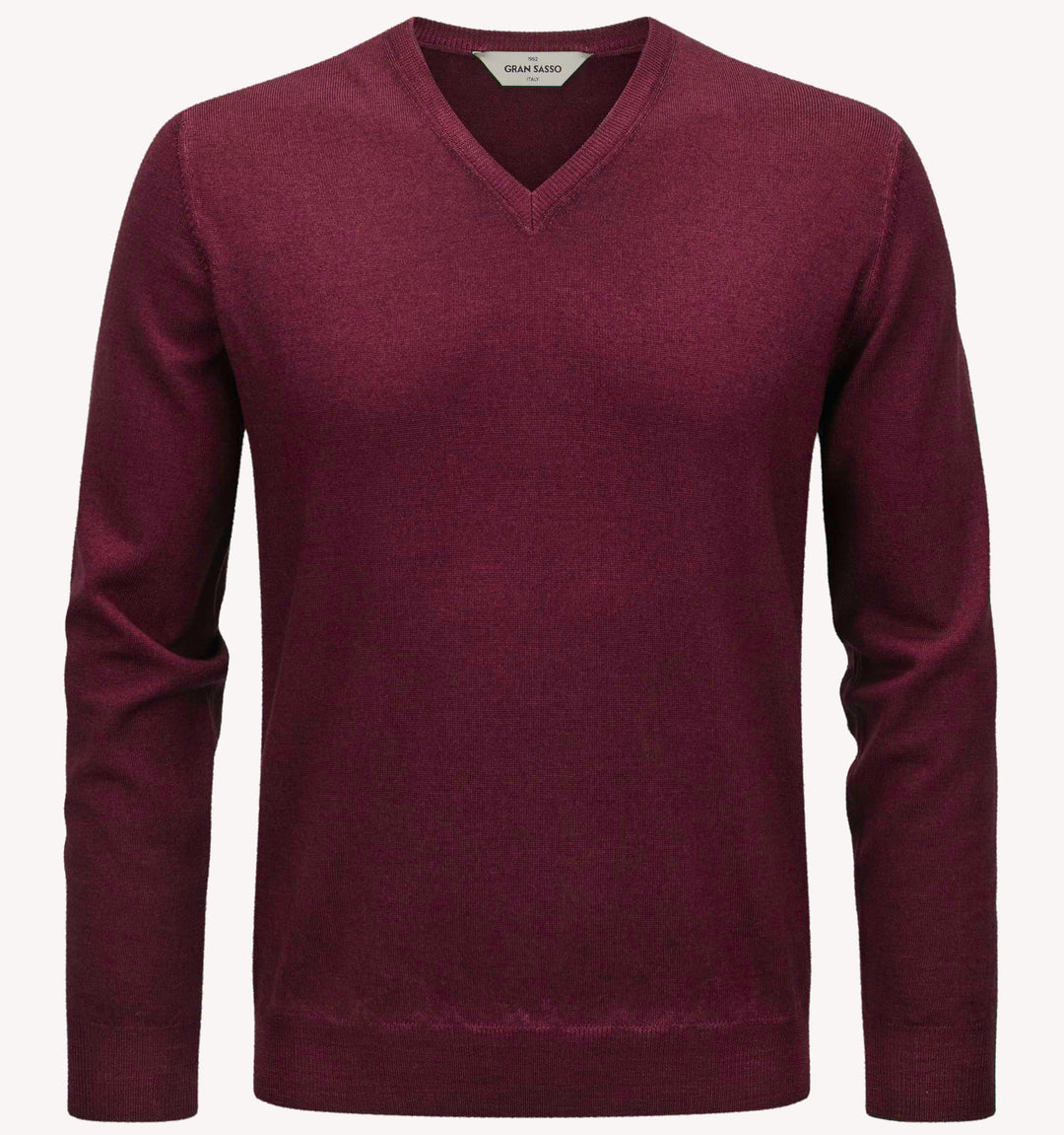 Gran Sasso V-Neck Sweater in Plum