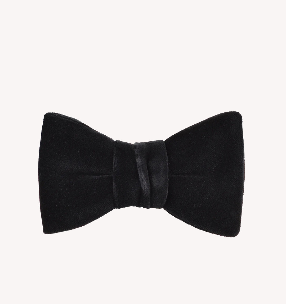 Dion Pre-Tied Bowtie in Black