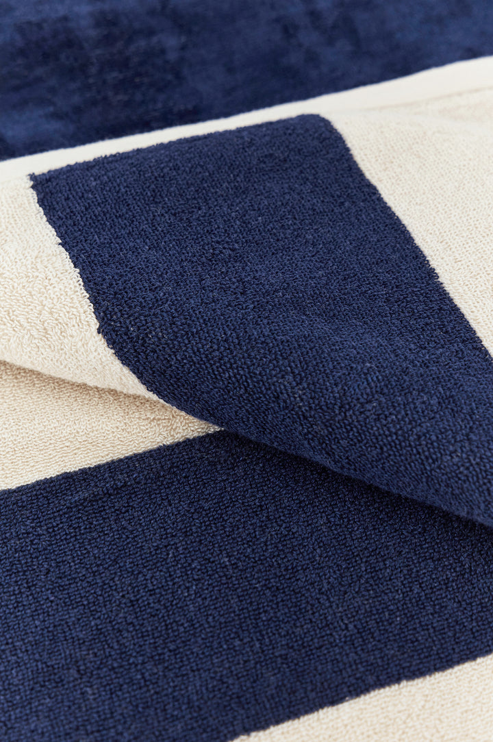 Paul & Shark Striped Beach Towel in Blu-Blanco