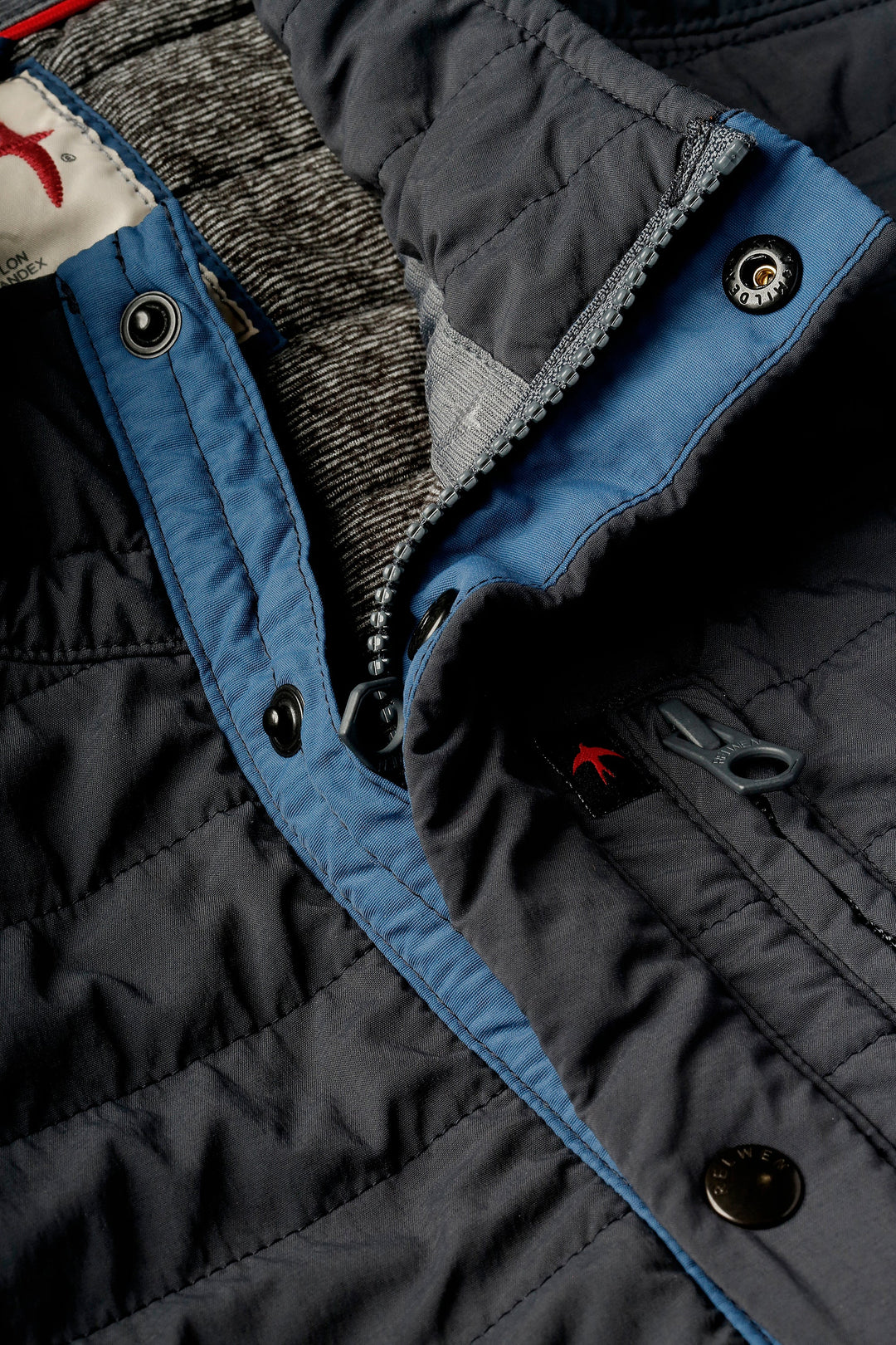 Relwen Windzip Vest in Black Fade