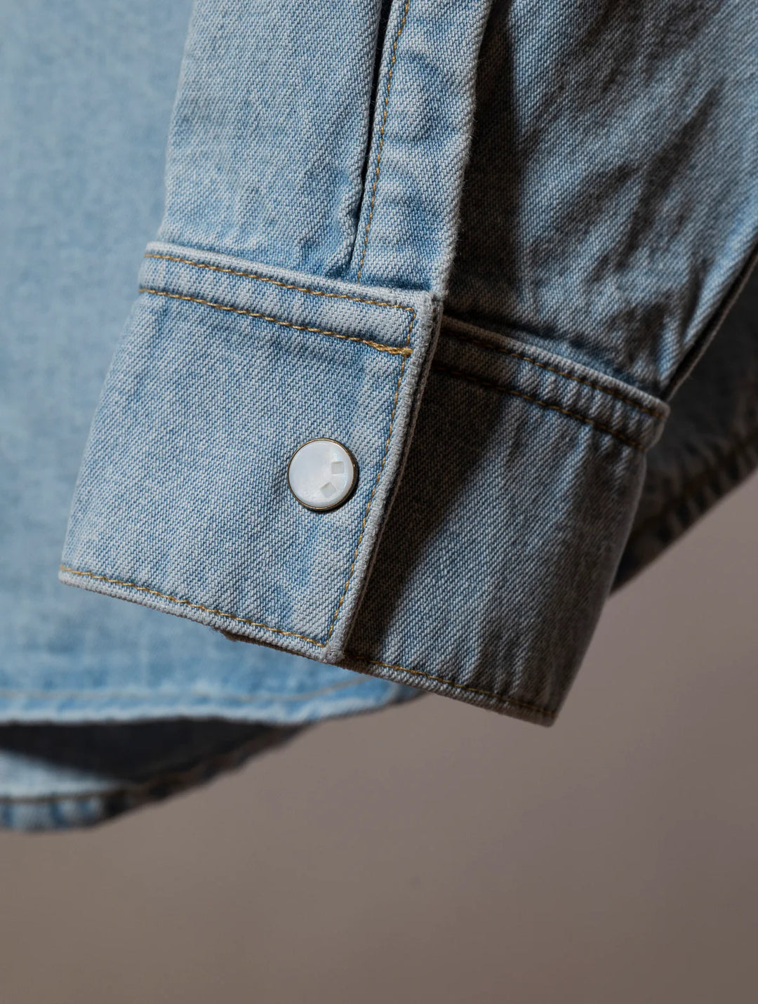 Savas Allen Shirt Jacket in Light Wash