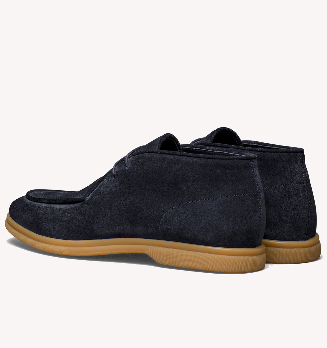 Munro Mid-Top City Chukka Boot in Navy