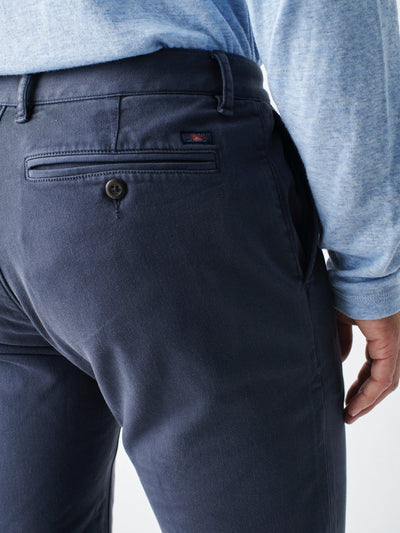 Faherty Icon Stretch Chino in Navy